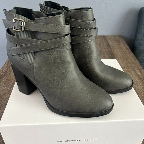 NEW! TOETOS Women's Chunky High Heel Ankle Boots Close Toe Fall Heeled Booties - Picture 1 of 5